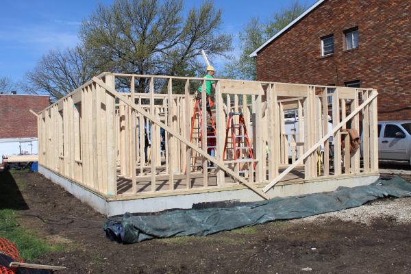 17225144841176984715840413211743095385012710n